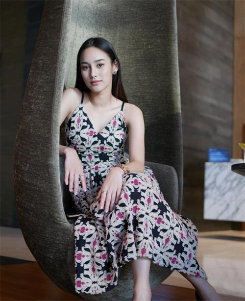 นาว ทิสานาฏ