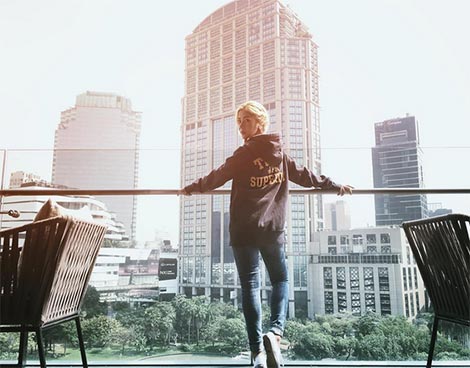 เนย เนโกะจั๊มพ์