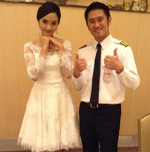 ดาราที่มีแฟนในเครื่องแบบ