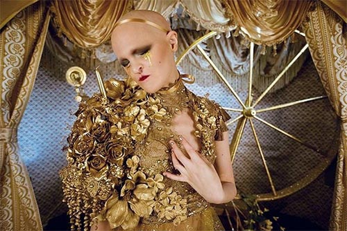 นางแบบสวยแปลก