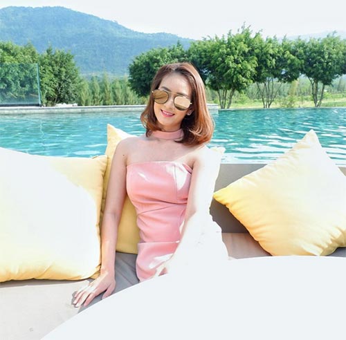 ชมพู่ ภัทราวรรณ พานิชชา