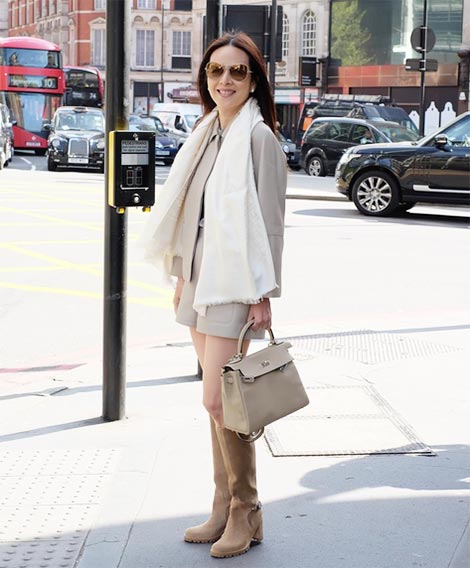 นวลพรรณ ล่ำซำ