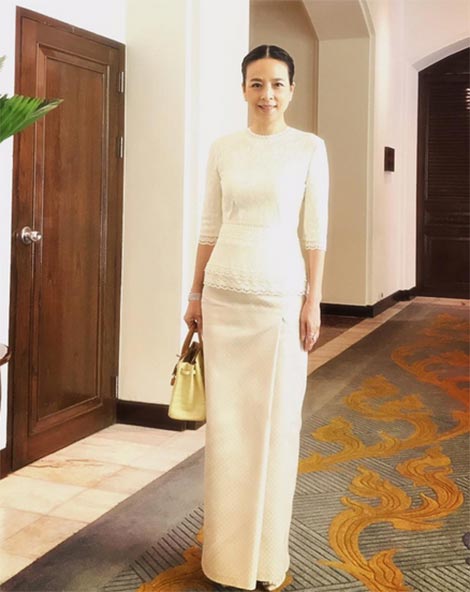 นวลพรรณ ล่ำซำ