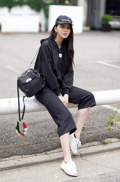 กระเป๋าสีดำ