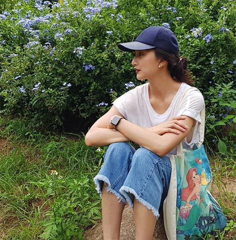 เสื้อยืดสีขาว