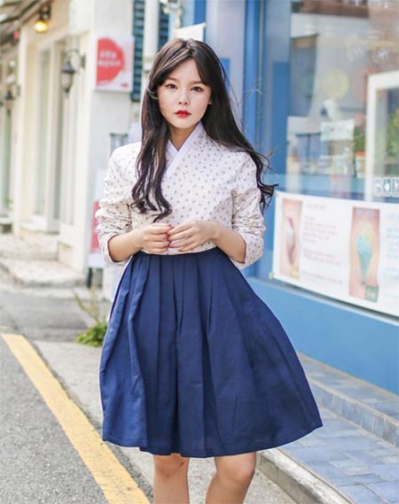 ชุดฮันบก