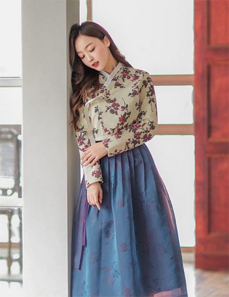 ชุดฮันบก