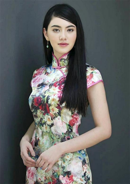 ใหม่ ดาวิกา