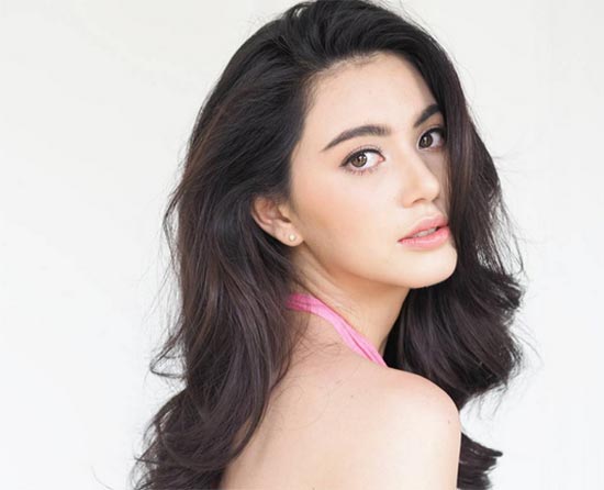 ใหม่ ดาวิกา