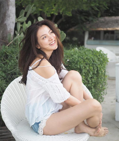 ใบเฟิร์น พิมพ์ชนก