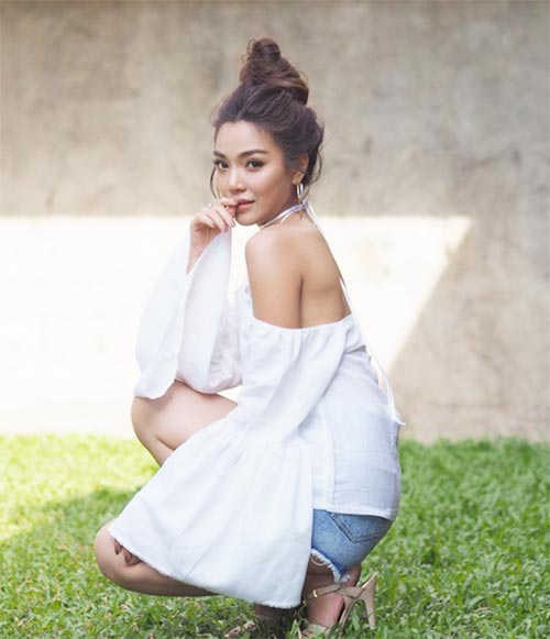 แฟชั่นเปิดหลัง