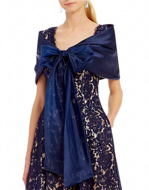 ผ้าคลุมไหล่