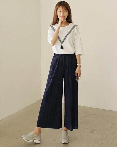 แฟชั่นรองเท้าผ้าใบ