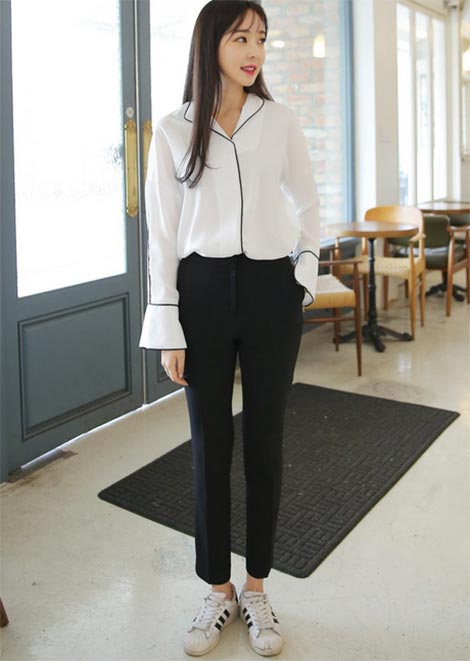 แฟชั่นรองเท้าผ้าใบ