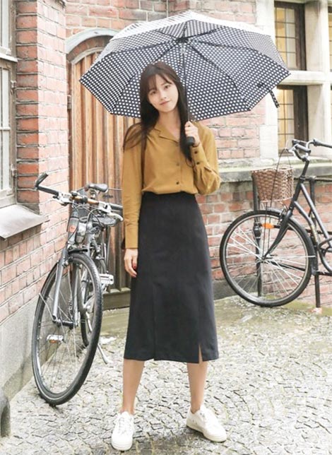 แฟชั่นรองเท้าผ้าใบ