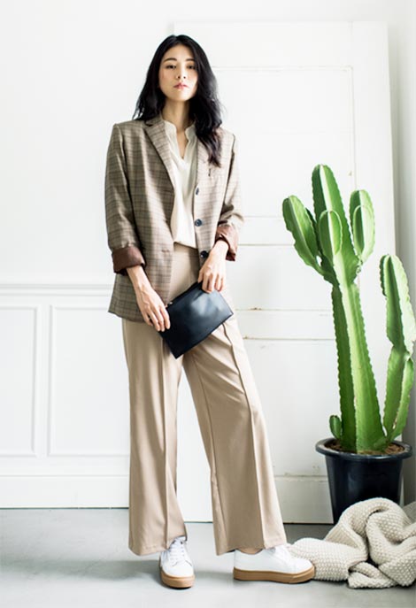 แฟชั่นรองเท้าผ้าใบ