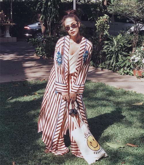 เสื้อคลุมตัวยาว