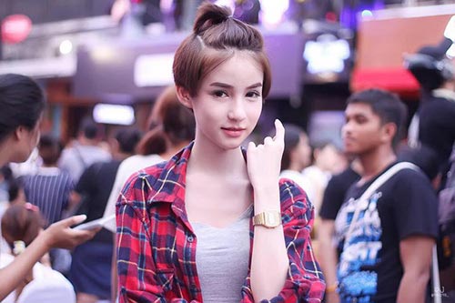 โยชิ รินรดา