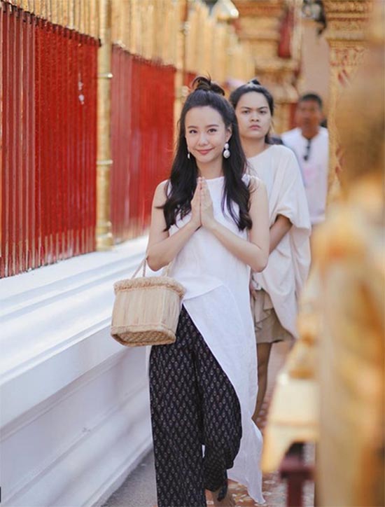 ชุดไปวัดดารา