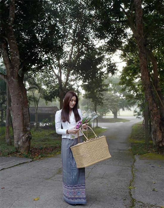 ชุดไปวัดดารา