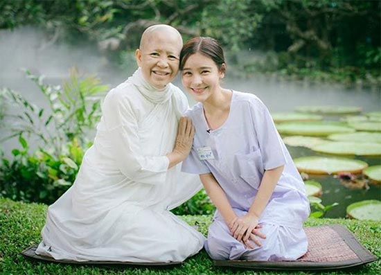 ชุดไปวัดดารา