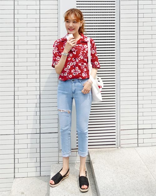 เสื้อลายดอก