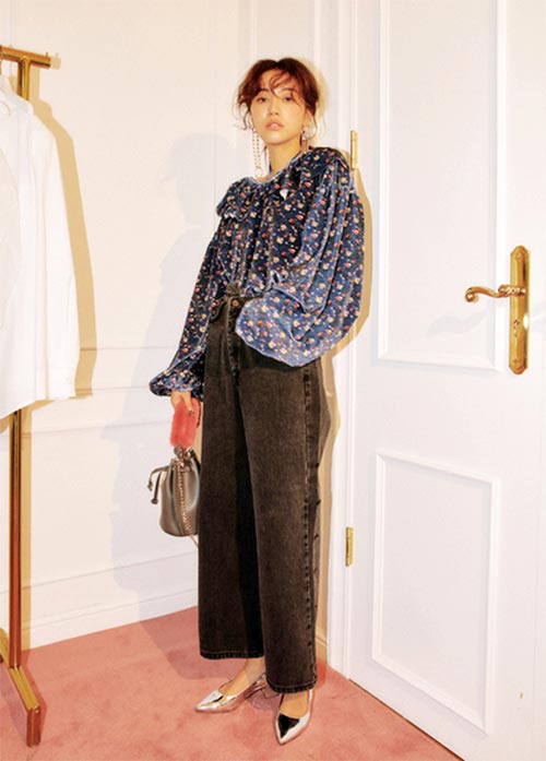 เสื้อลายดอก