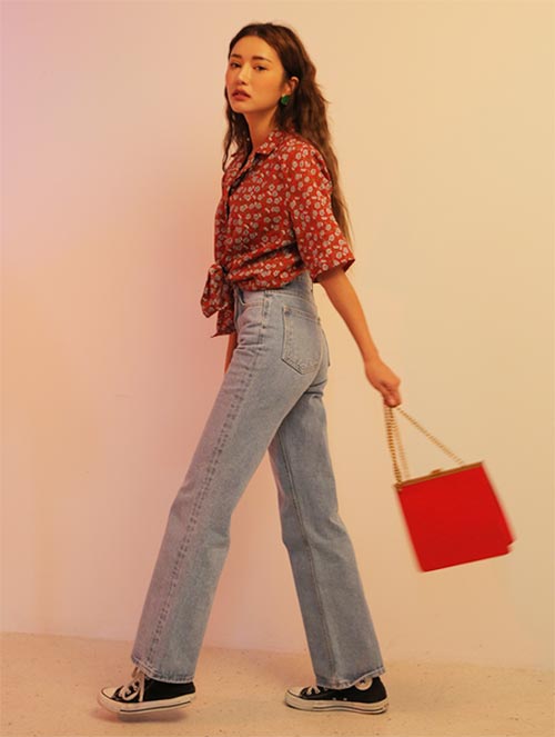 เสื้อลายดอก