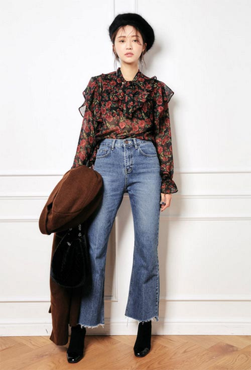 เสื้อลายดอก