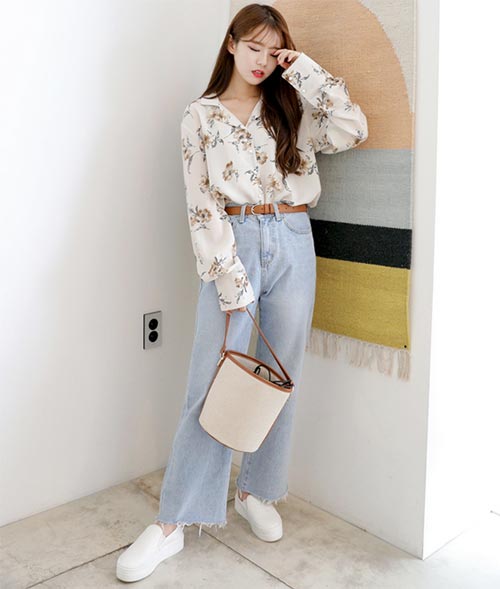 เสื้อลายดอก