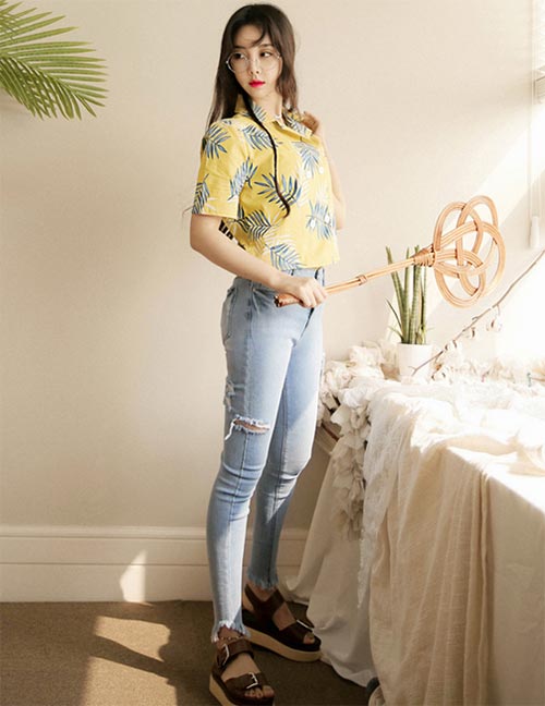 เสื้อลายดอก