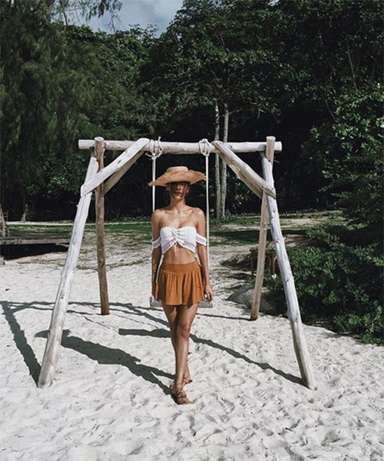 ชุดไปทะเลดารา