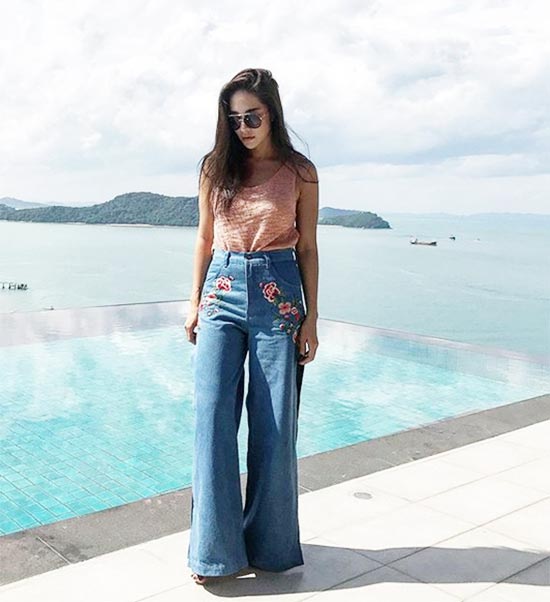 ชุดไปทะเลดารา