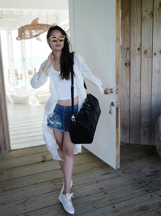 ชุดไปทะเลดารา