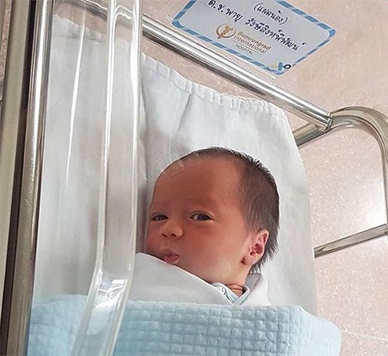 น้องสายฟ้า น้องพายุ