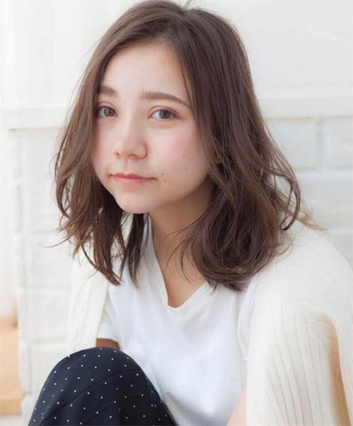 ทรงผมสั้นประบ่า