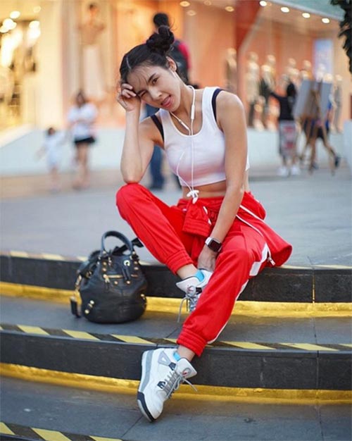 กางเกงแถบข้าง