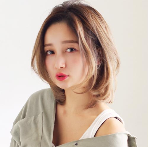 ทรงผมสั้นประบ่า