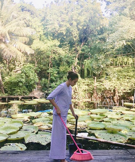 ชุดไปวัดดารา