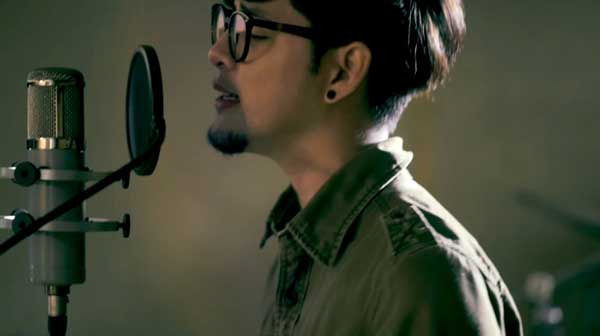 ทอม Room39