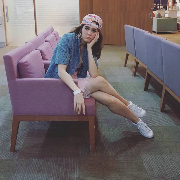 ชมพู่ อารยา