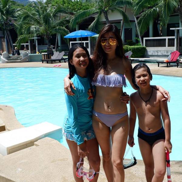 พีท ทองเจือ