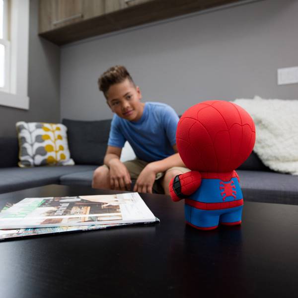 หุ่น Spider-Man ของเล่นใหม่จากบริษัท Sphero โต้ตอบกับคนได้