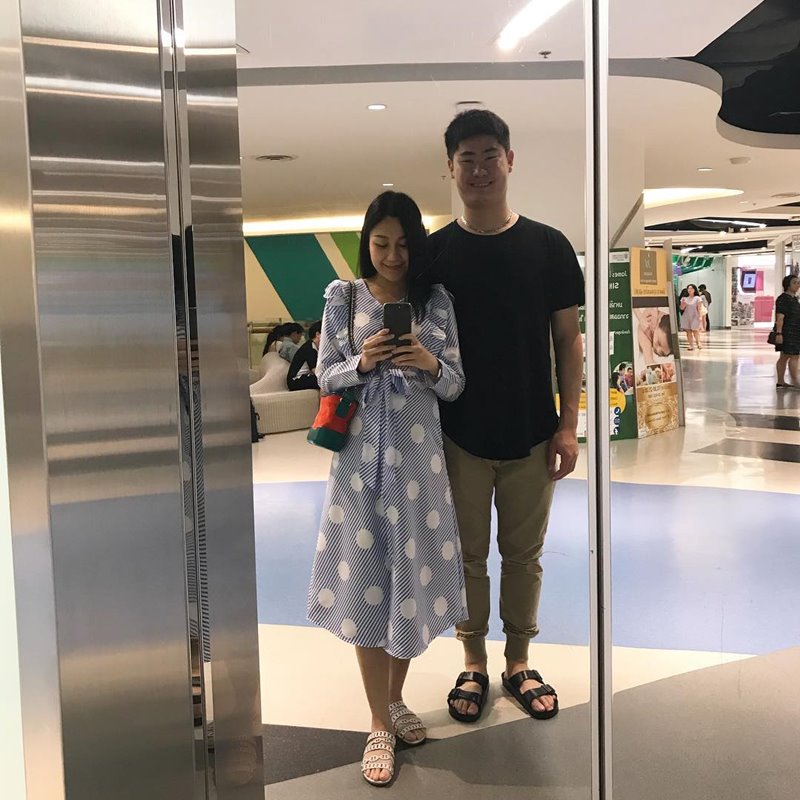 เอ็ม บุษราคัม