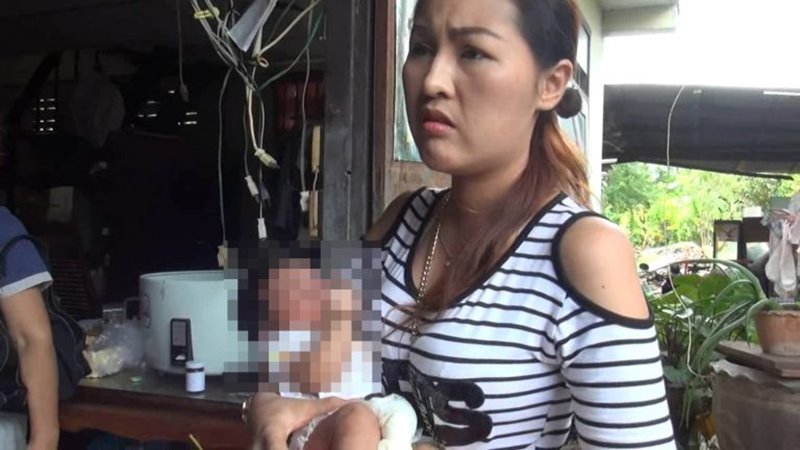 หญิงลี ศรีจุมพล