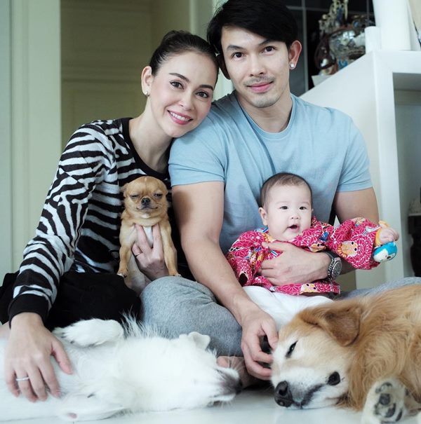 อั้ม นัท