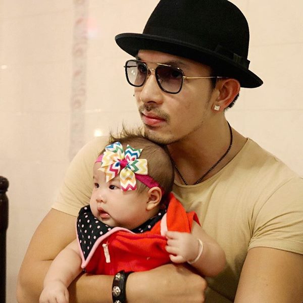 อั้ม นัท