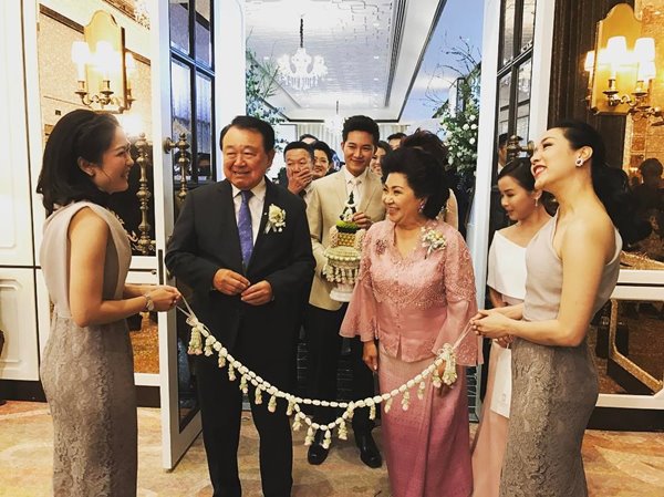 งานแต่ง อั๋น ภูวนาท จ๋า อลิสา