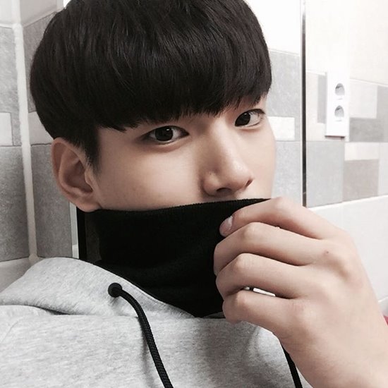 อินซองจิน นักวอลเลย์หนุ่มเกาหลี