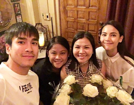 ญาญ่า ณเดชน์